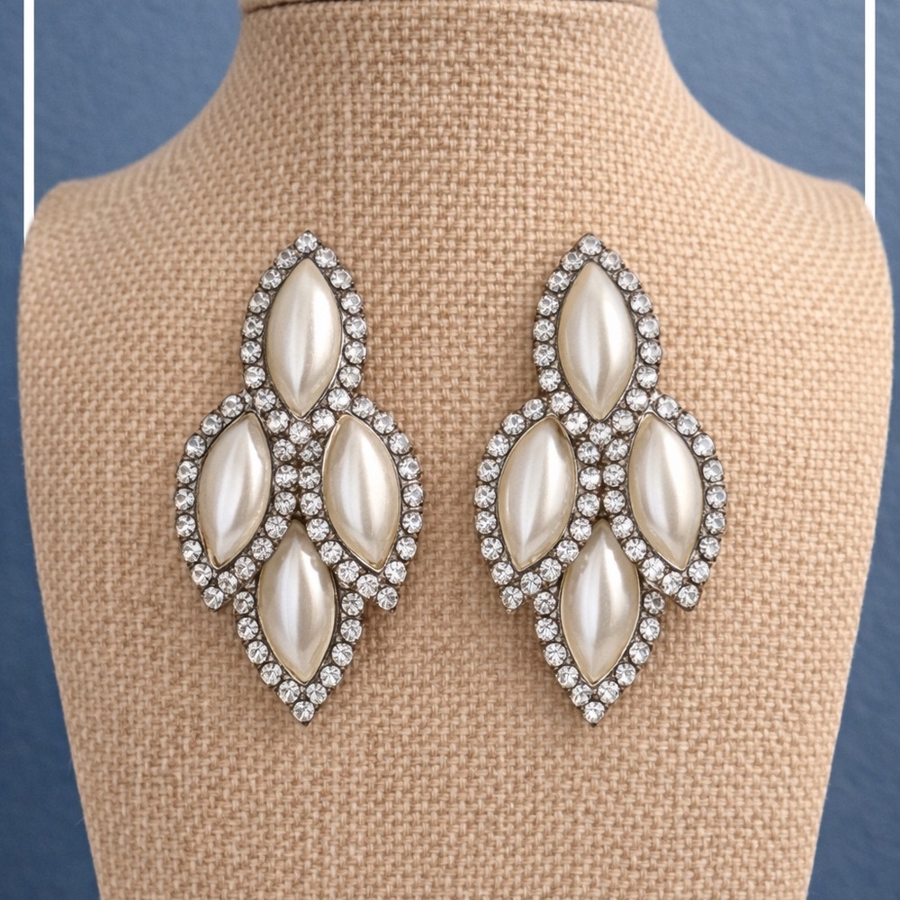 Pearl & Rhinestone Cluster Statement Stud Earrings | Bridal Glam